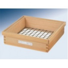 Сито лабораторное металлическое Haver and Boecker, ячейка 0,224 мм, ДхШхВ 500х500х80 мм, полотно - ПС из латуни, рама - дерево (Кат. № 533018)