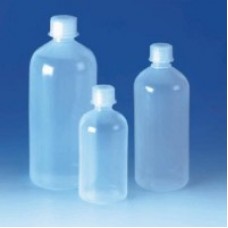Бутылка узкогорлая, 250 мл, пластиковая PP, с завинчивающейся крышкой PP (94994) (Vitlab)